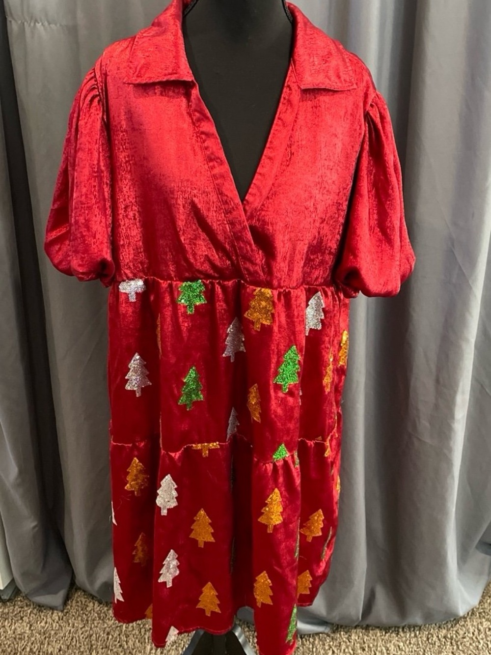 simply southern NWOT sequin Christmas tree dress size XXL